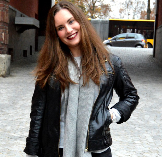 Outfit Lederjacke Pulli Chucks5