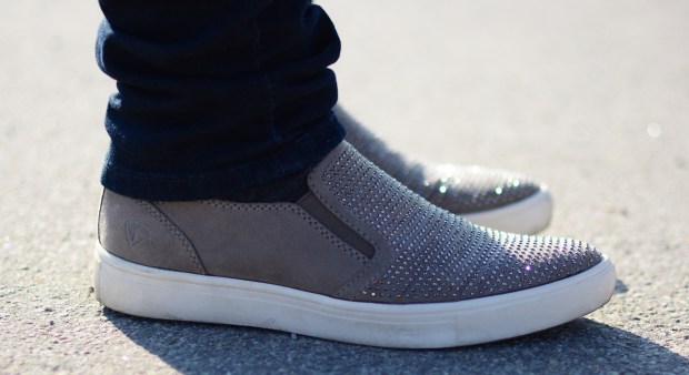 When Anna Trenchcoat Shirt Sneaker 2