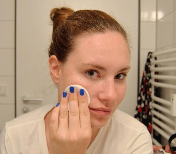 Gesichtspflegeroutine 2