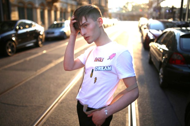 Patches T-Shirt für Männer Fashion Blog Männer Mister Matthew Streetstyle