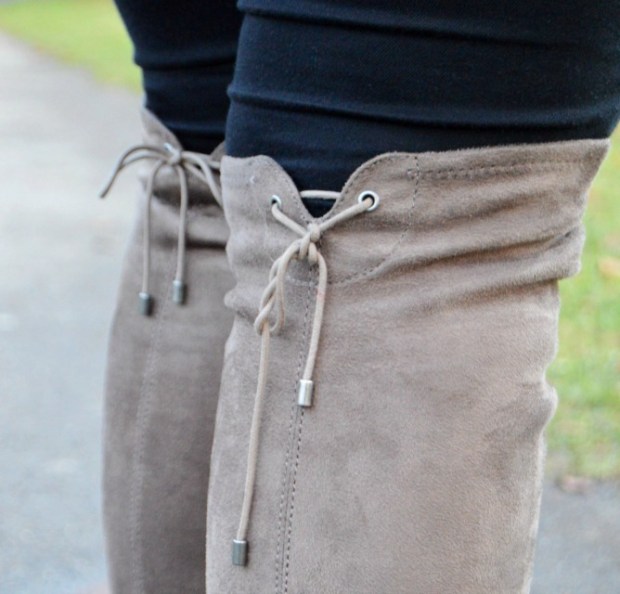 when-anna-overknees-3